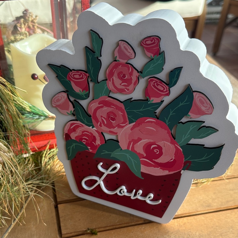 Valentine’s Day wooden love bouquet decor